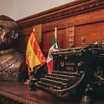 Casa Puebla Historia Y Elegancia Onís