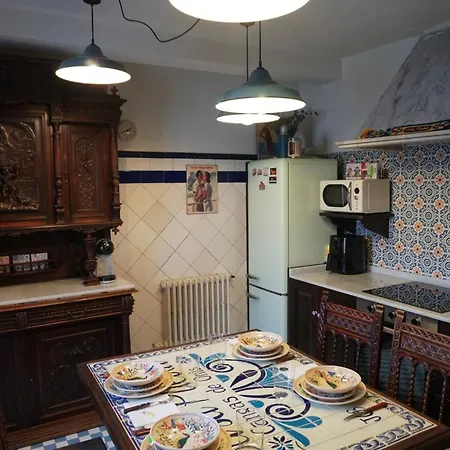 Casa Puebla Historia Y Elegancia * Onís